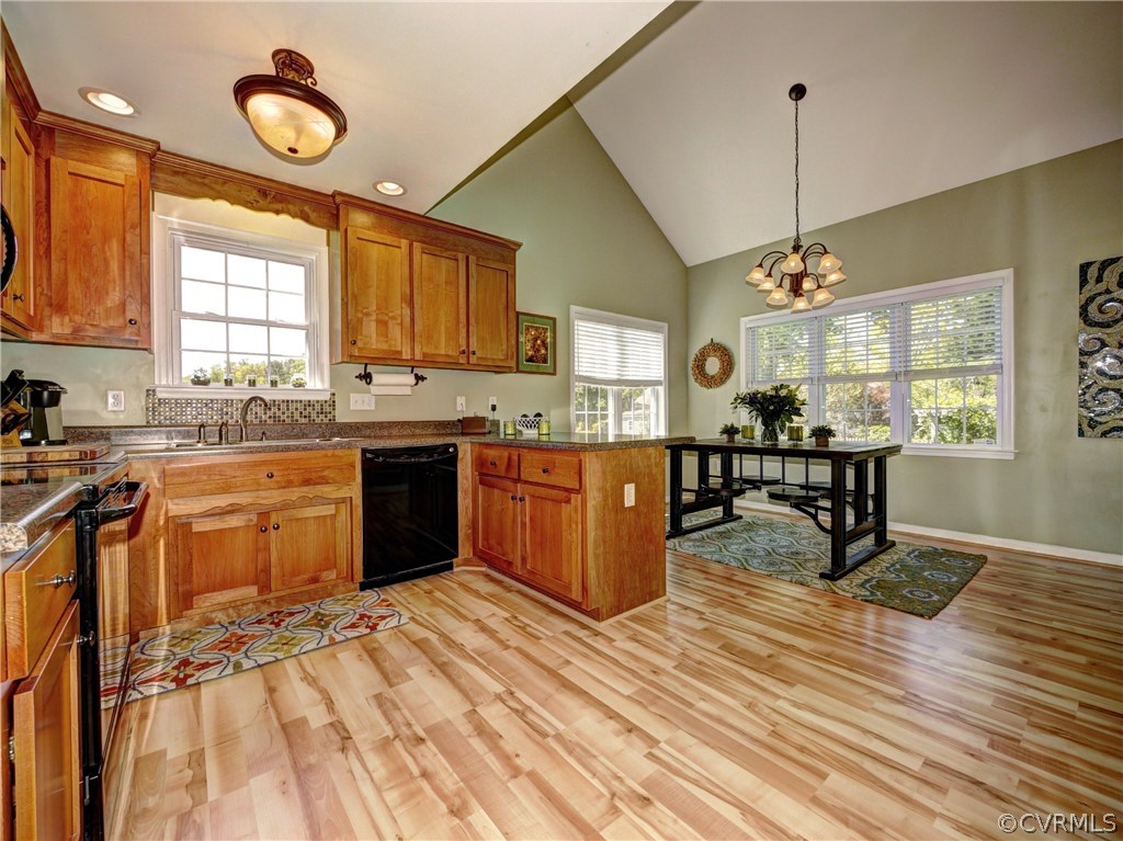 3156 Barnack Road Midlothian, VA 23112 - Photo 8 of 37 Gallery Image 8