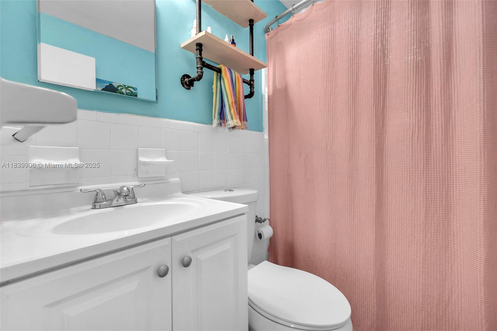 2407 Harding Street Hollywood, FL 33020 - Photo 20 of 33 Gallery Image 20