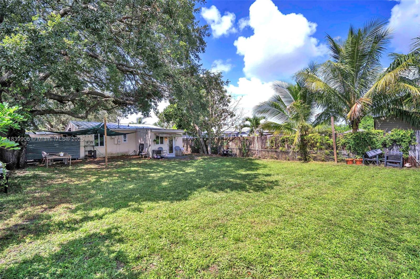 2407 Harding Street Hollywood, FL 33020 - Photo 24 of 33 Gallery Image 24