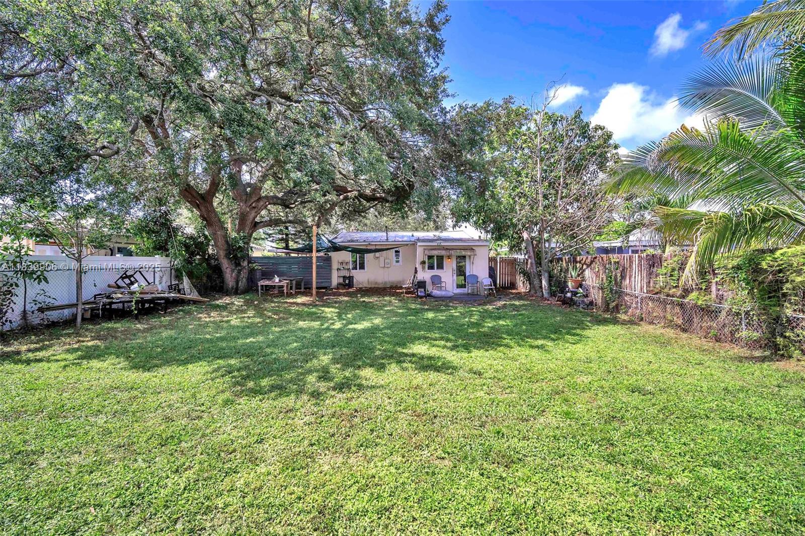 2407 Harding Street Hollywood, FL 33020 - Photo 25 of 33 Gallery Image 25