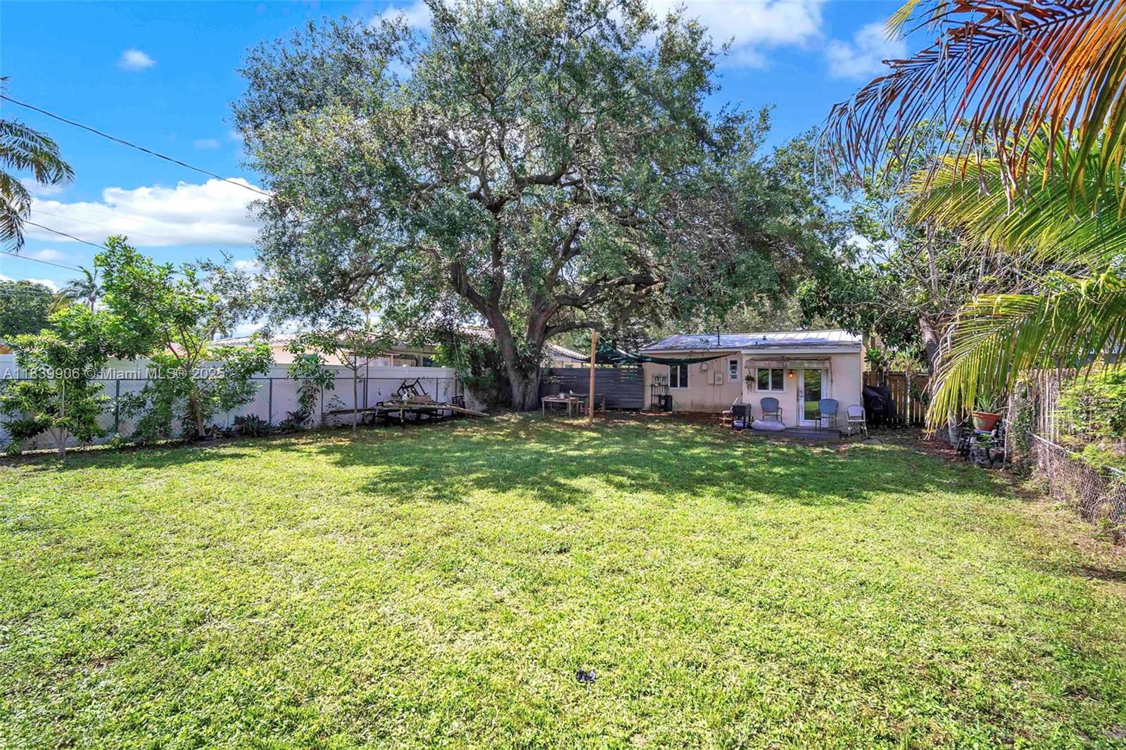 2407 Harding Street Hollywood, FL 33020 - Photo 26 of 33 Gallery Image 26