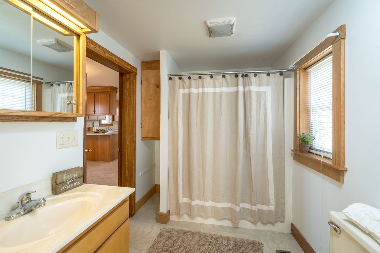 9430 Waggys Creek Road Dayton, VA 22821 - Photo 15 of 48 Gallery Image 15