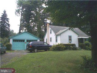 6602 Sigmund Road Zionsville, PA 18092 - Photo 2 of 2 Gallery Image 2