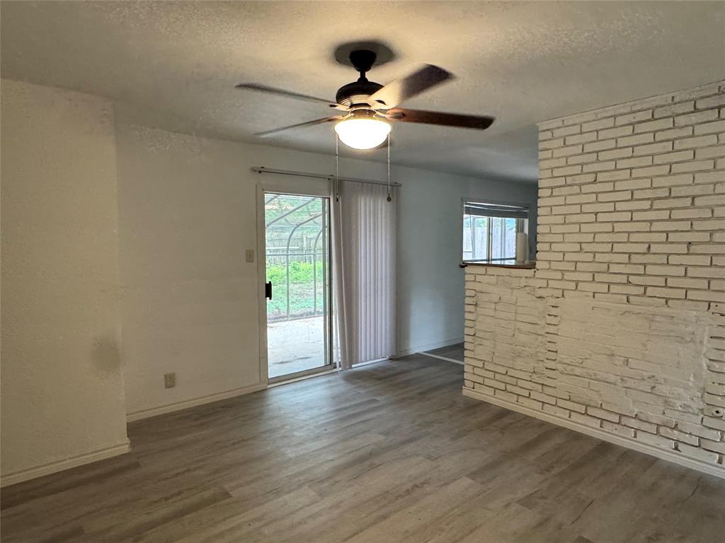 617 Forest Lane Hurst, TX 76053 - Photo 7 of 20