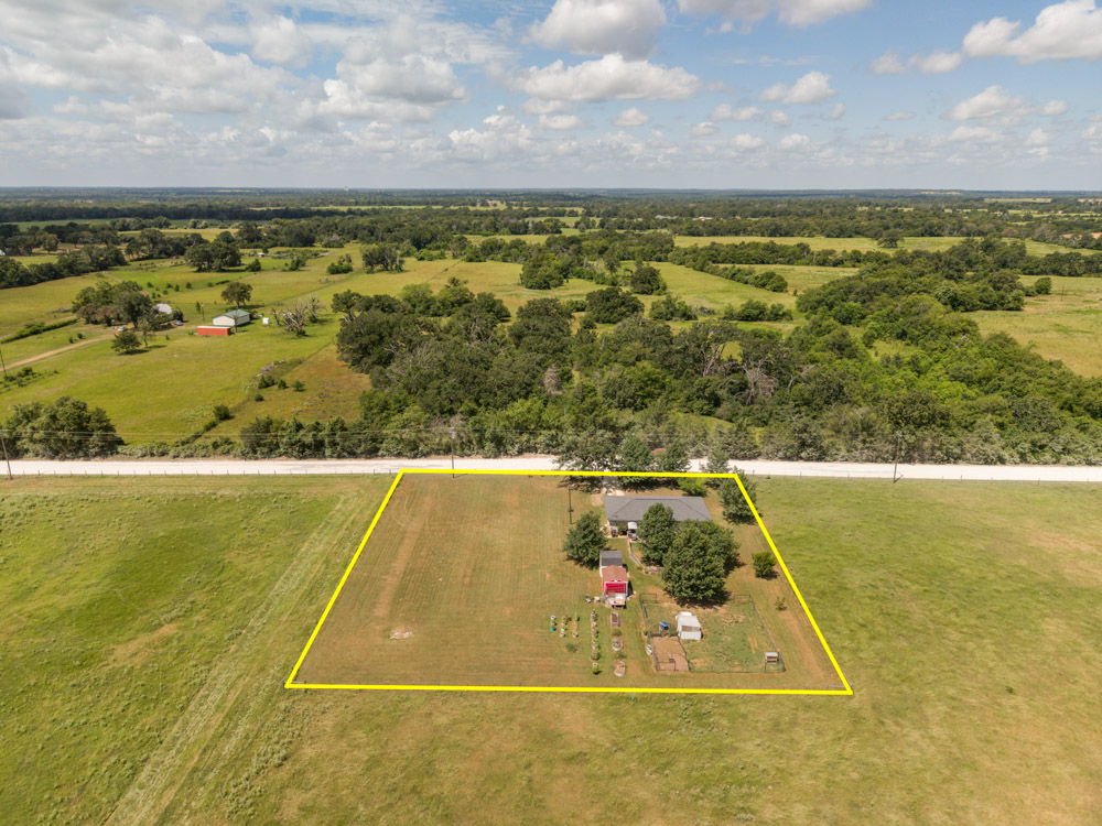 978 Holly Cemetery Road Franklin, TX 77856 - Photo 28 of 33 Lot lines are approximate