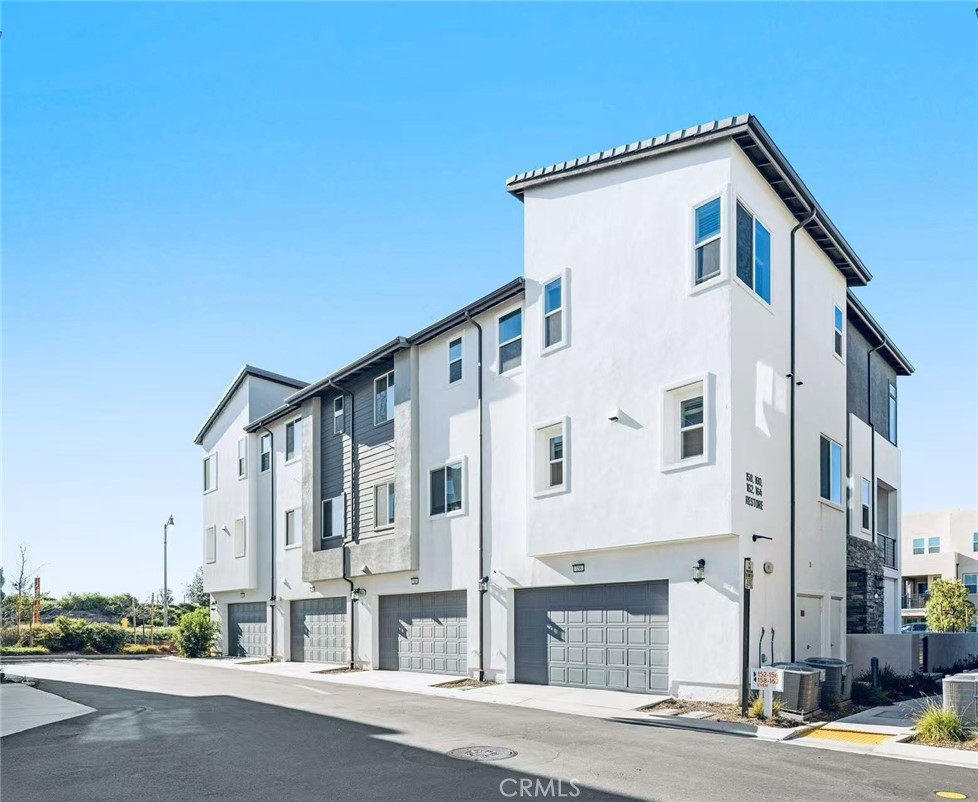 158 Restore Irvine, CA 92618 - Photo 2 of 33