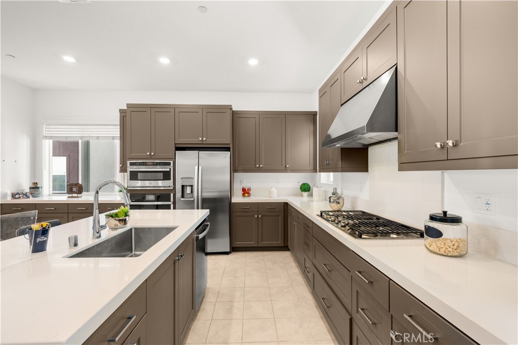 158 Restore Irvine, CA 92618 - Photo 10 of 33