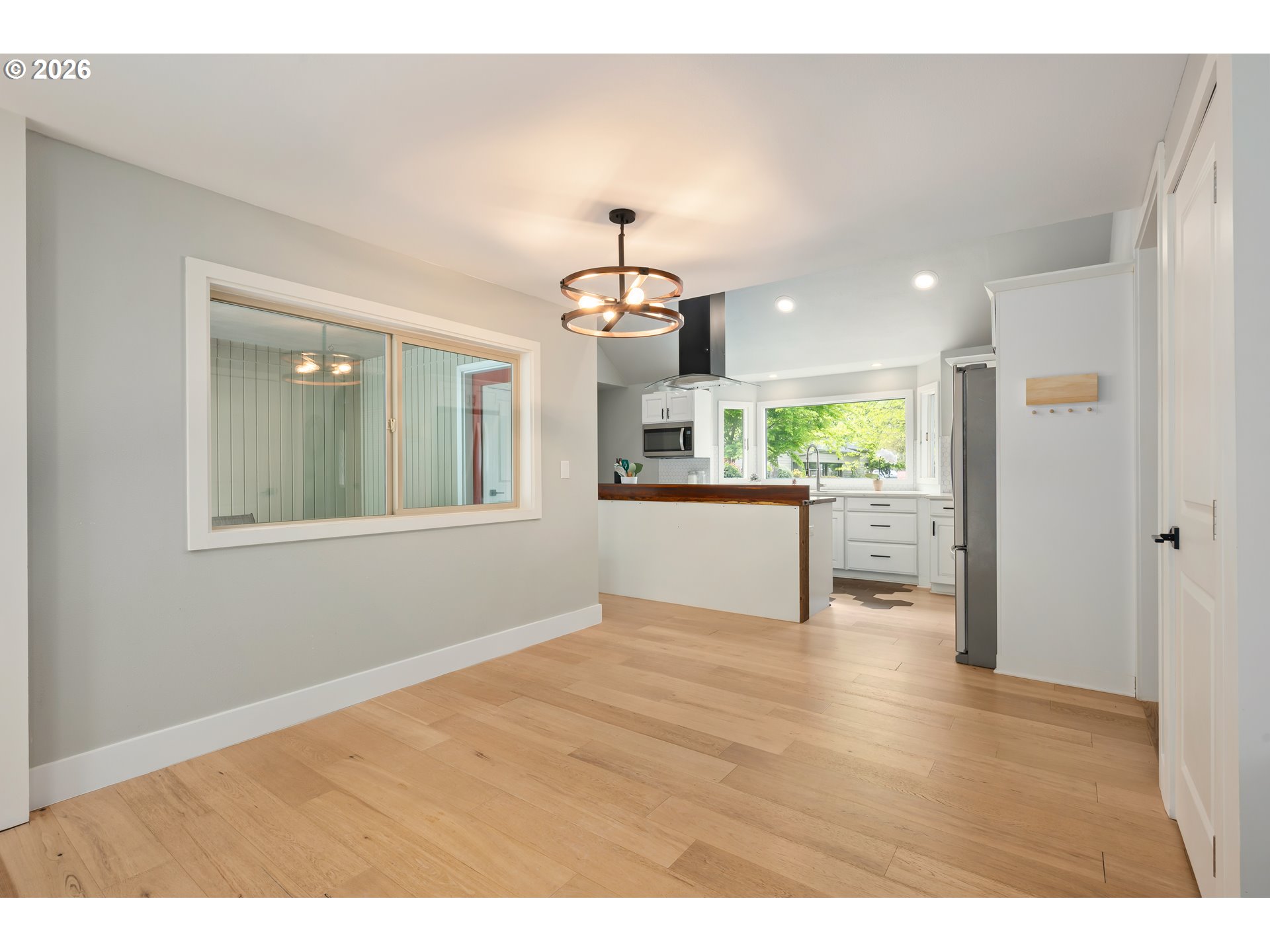 2742 Wingate Street Eugene, OR 97408 - Photo 10 of 45