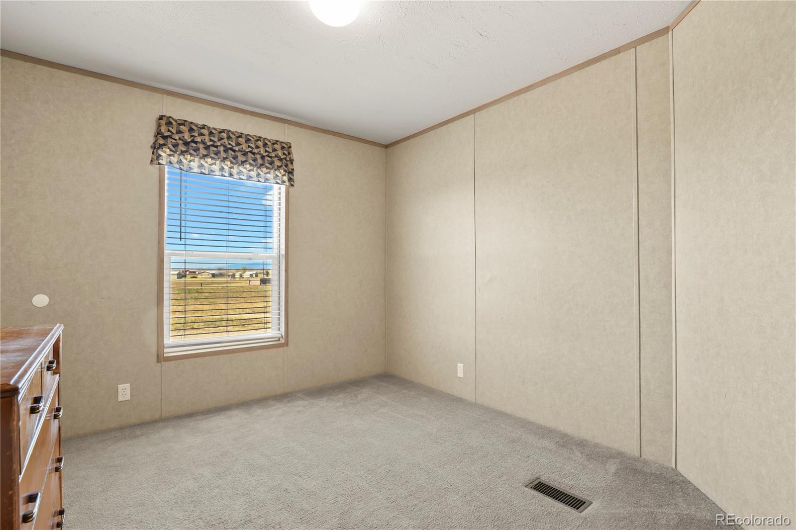 22280 Jones Road Peyton, CO 80831 - Photo 18 of 48