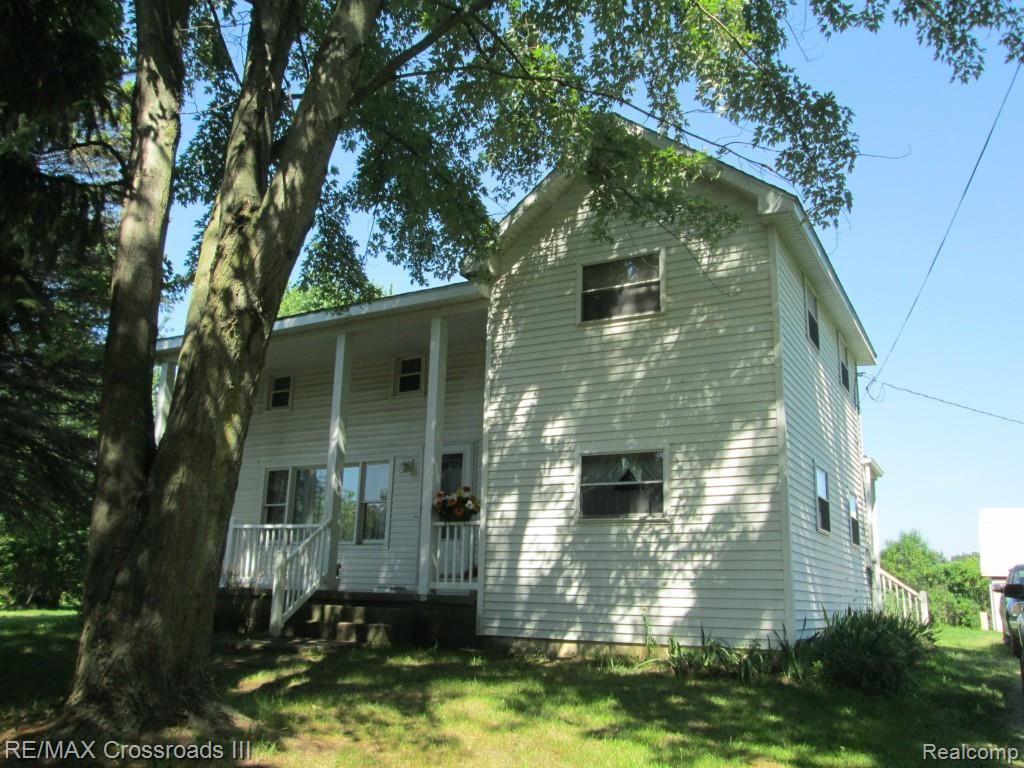 22005 Karr Road Belleville, MI 48111 - Photo 1 of 12 IMG_0006.jpg
