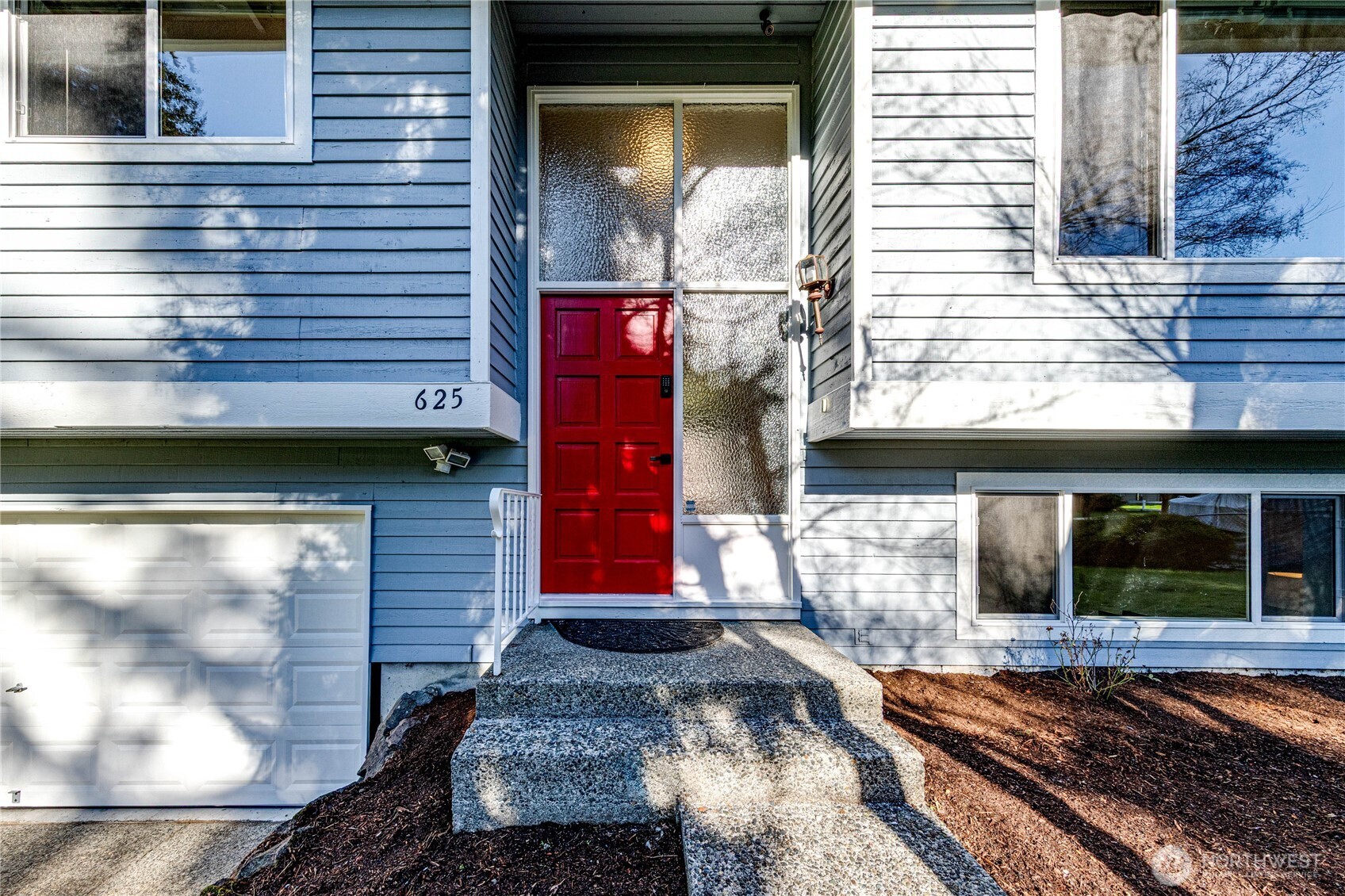 625 215th Street Southwest Bothell, WA 98021 - Photo 2 of 32