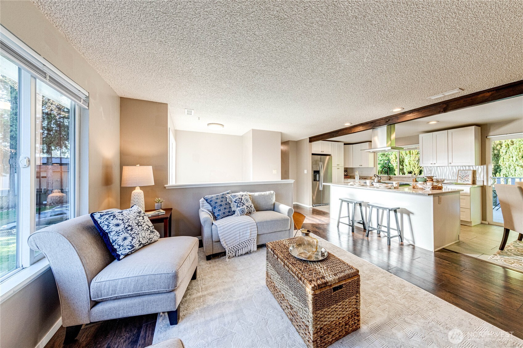 625 215th Street Southwest Bothell, WA 98021 - Photo 6 of 32