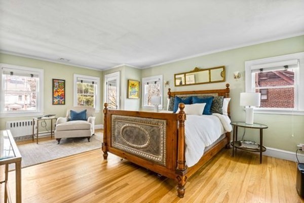 60 Moffat Road Newton, MA 02468 - Photo 12 of 23