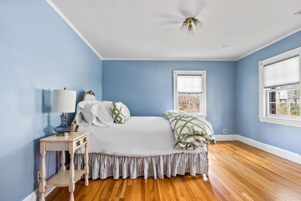 60 Moffat Road Newton, MA 02468 - Photo 15 of 23