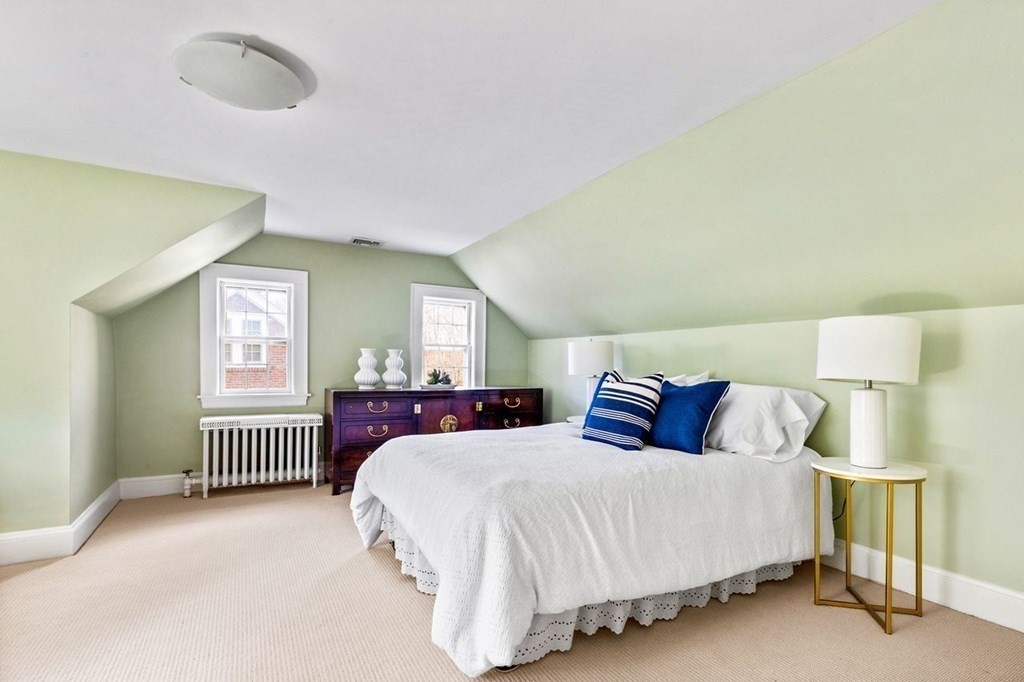 60 Moffat Road Newton, MA 02468 - Photo 18 of 23