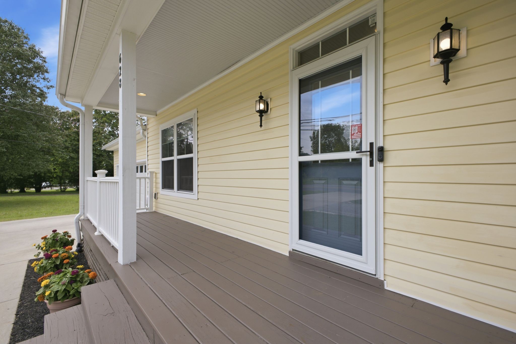 628 Tulip Grove Road Hermitage, TN 37076 - Photo 5 of 41