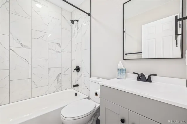 a view of a house with swimming pool