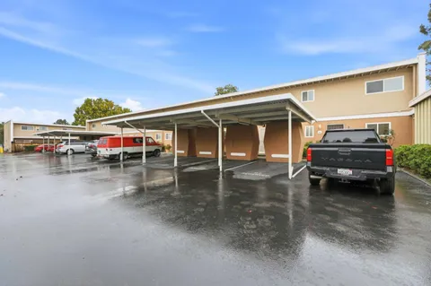 $699,999 | 3320 Lochinvar Avenue, Unit 56, Santa Clara, CA 95051