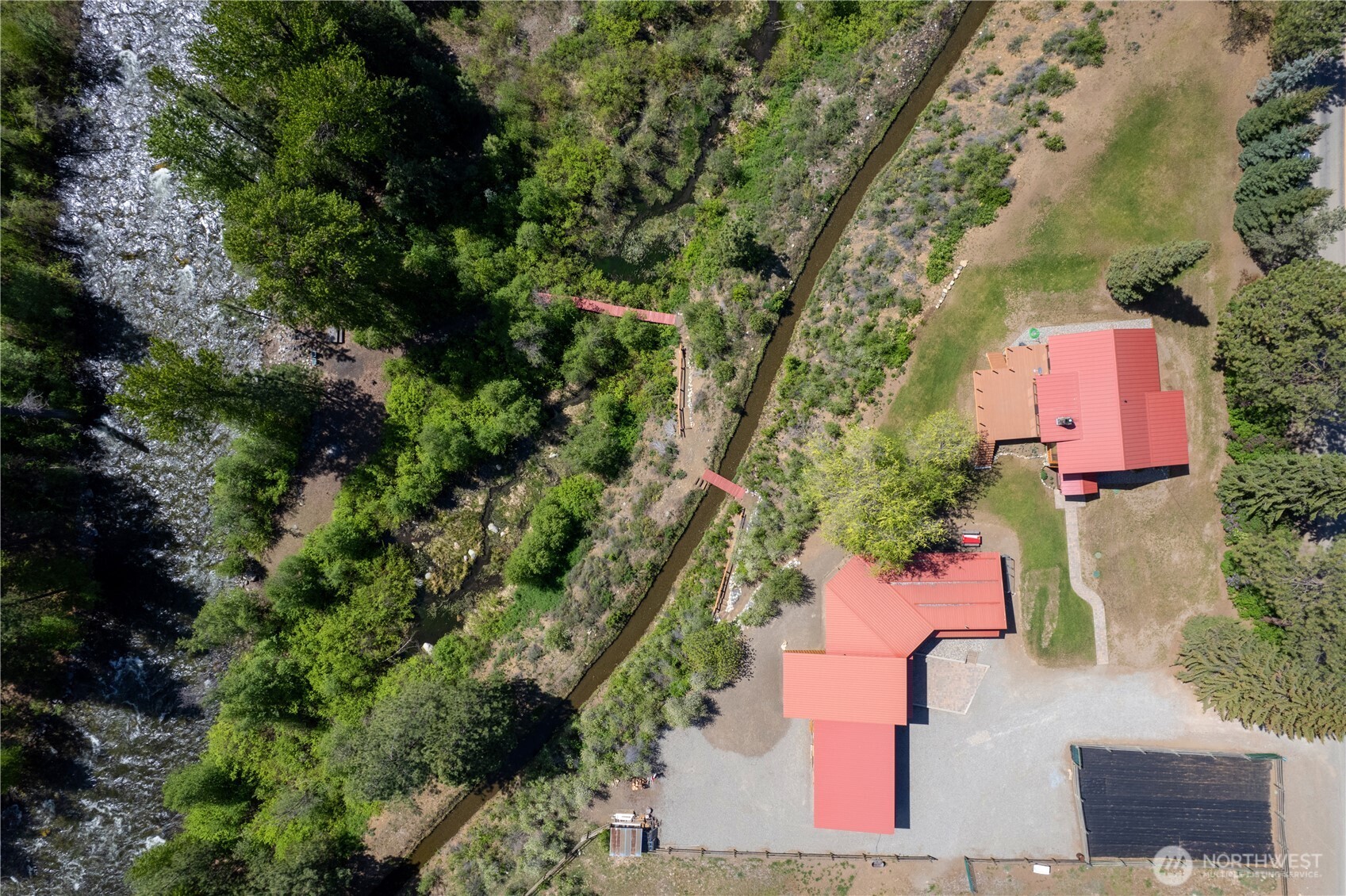 571 Twisp River Road Twisp, WA 98856 - Photo 3 of 40