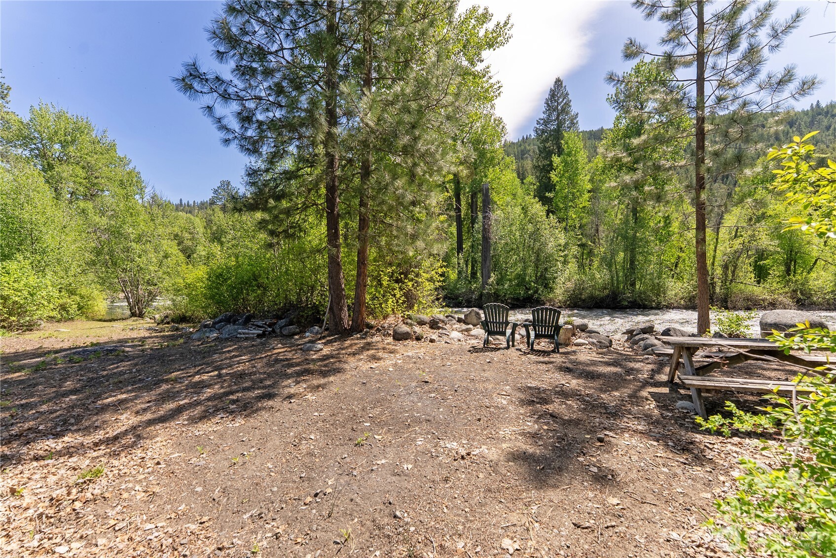 571 Twisp River Road Twisp, WA 98856 - Photo 5 of 40