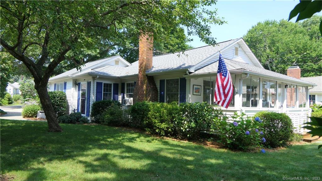 28 Saunders Drive East Lyme, CT 06357 - Photo 1 of 1