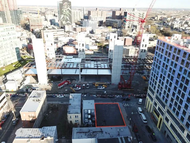 $3,900,000 | 26 Oakland Avenue, Jersey City, NJ 07306