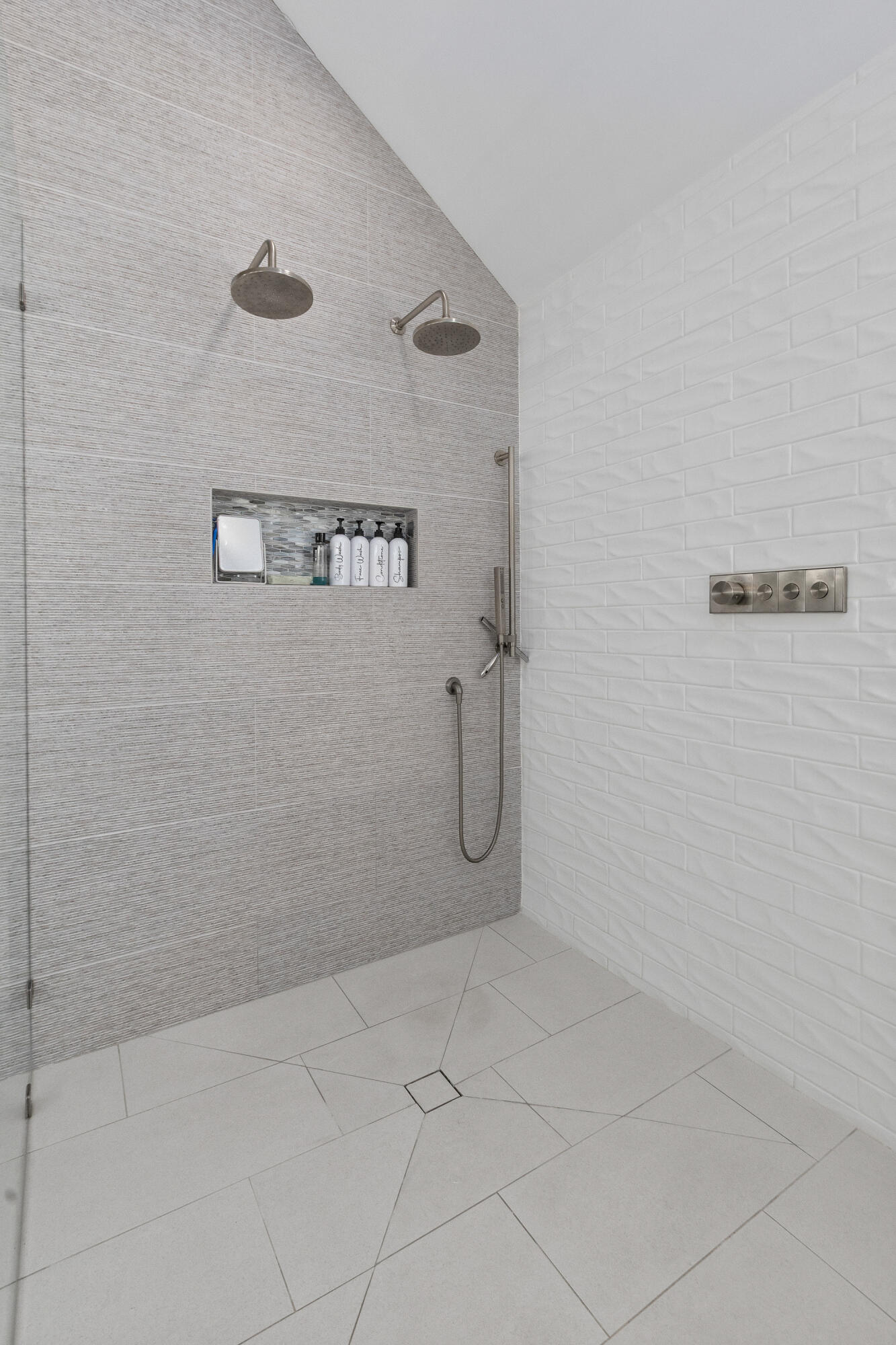 1641 Sewee Fort Road Mount Pleasant, SC 29466 - Photo 42 of 82 1641 Sewee Ft Rd-23