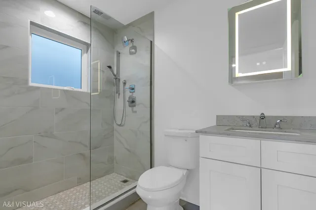 $649,000 | 5841 North Medina Avenue, Chicago, IL 60646