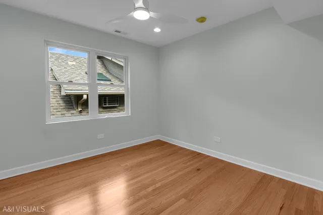 $649,000 | 5841 North Medina Avenue, Chicago, IL 60646