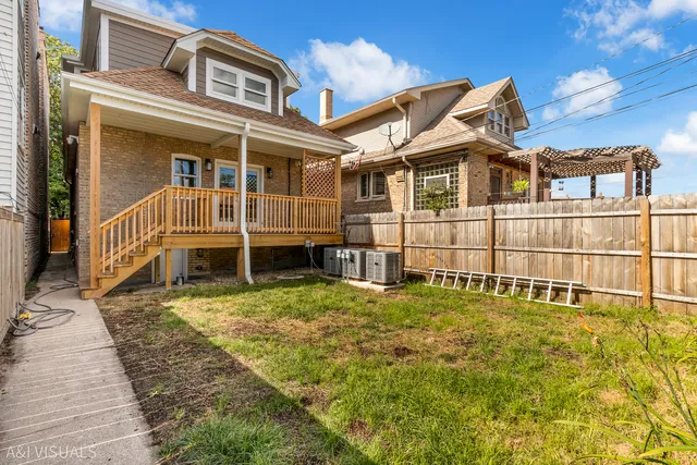 $649,000 | 5841 North Medina Avenue, Chicago, IL 60646