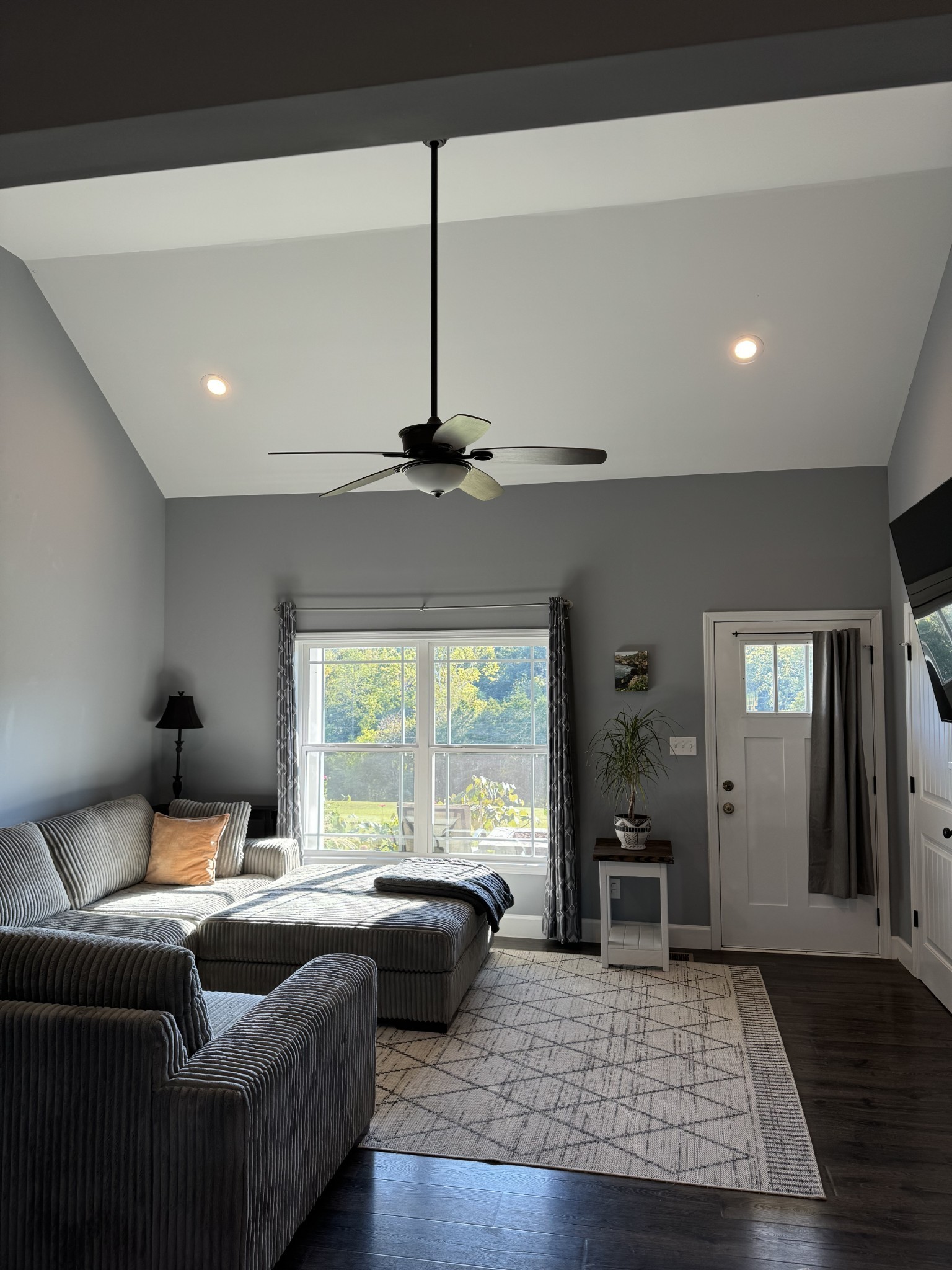 522 Matlock Road Charlotte, TN 37036 - Photo 8 of 32 Gallery Image 8