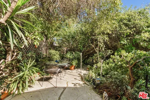 $745,000 | 654 Frontenac Avenue, Los Angeles, CA 90065