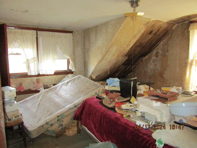 39 Elm Street Freeport, ME 04032 - Photo 3 of 32 IMG_0039