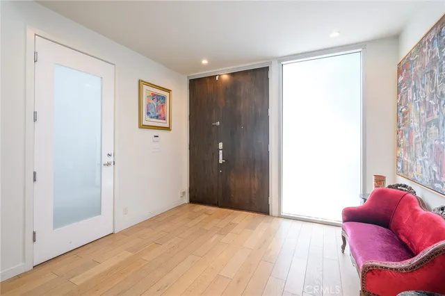 $3,325,000 | 520 North Curson Avenue, Los Angeles, CA 90036