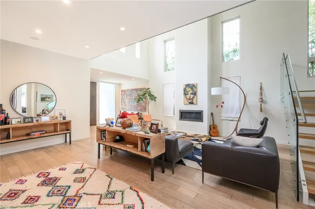 $3,325,000 | 520 North Curson Avenue, Los Angeles, CA 90036