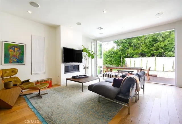$3,325,000 | 520 North Curson Avenue, Los Angeles, CA 90036
