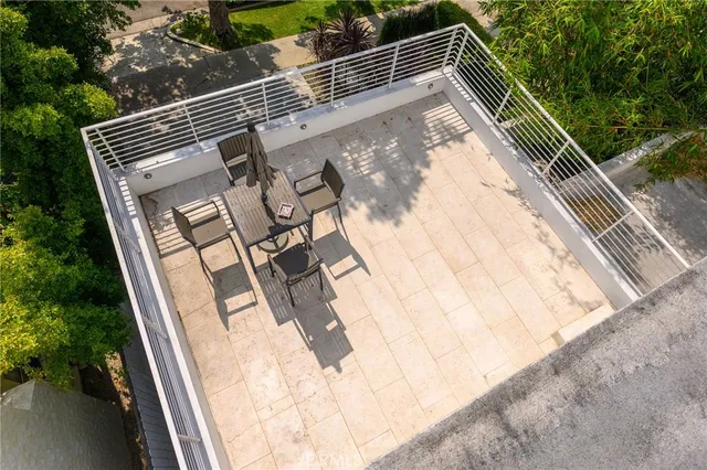 $3,325,000 | 520 North Curson Avenue, Los Angeles, CA 90036