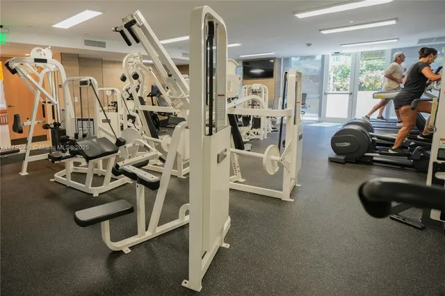 $3,149,000 | 445 Grand Bay Drive, Unit 802, Key Biscayne, FL 33149