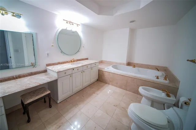 $3,149,000 | 445 Grand Bay Drive, Unit 802, Key Biscayne, FL 33149