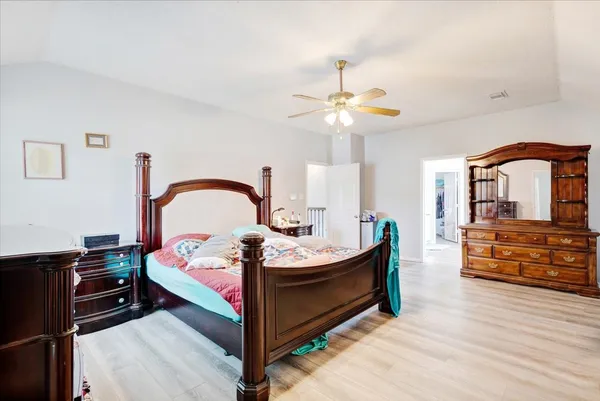 $499,000 | 16202 Mountain Timber Court, Friendswood, TX 77546
