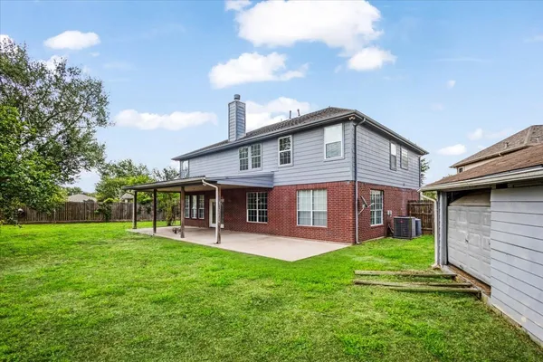 $499,000 | 16202 Mountain Timber Court, Friendswood, TX 77546