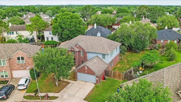 $499,000 | 16202 Mountain Timber Court, Friendswood, TX 77546