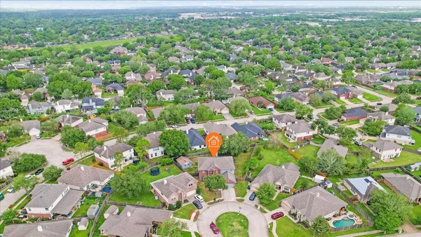 $499,000 | 16202 Mountain Timber Court, Friendswood, TX 77546