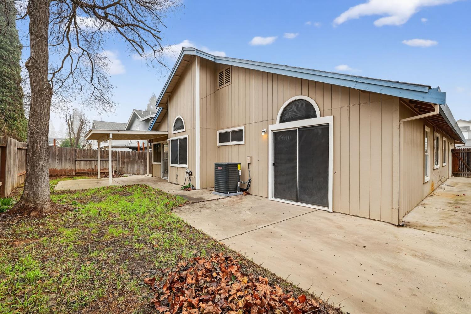 8425 Morning Skye Way Antelope, CA 95843 - Photo 36 of 42 a front view of a house with yard
