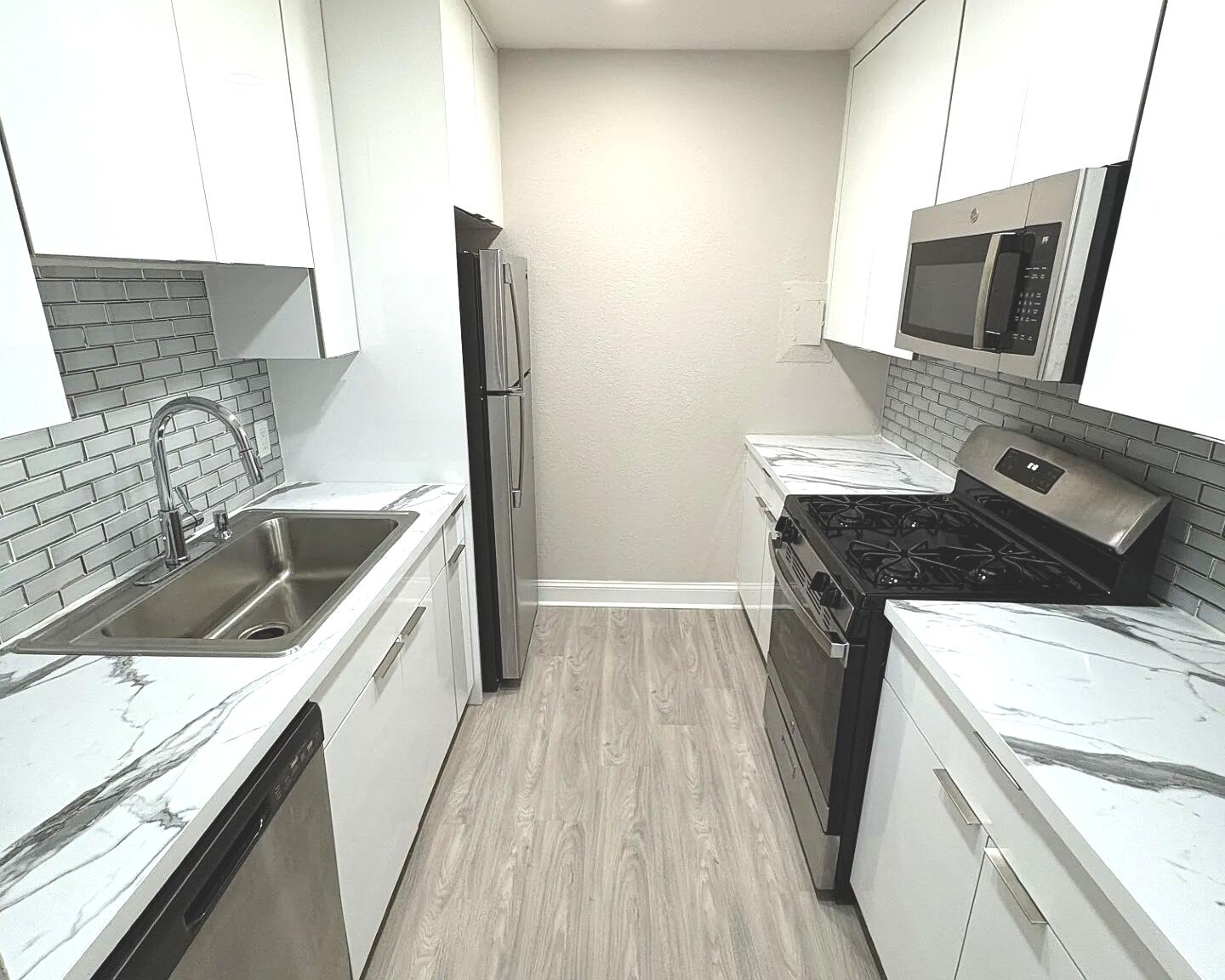601 Southwest 2nd Avenue, Unit 5 Boca Raton, FL 33432 - Photo 2 of 3 898edc4cf0c35adc78a2765554be641d-cc_ft_1