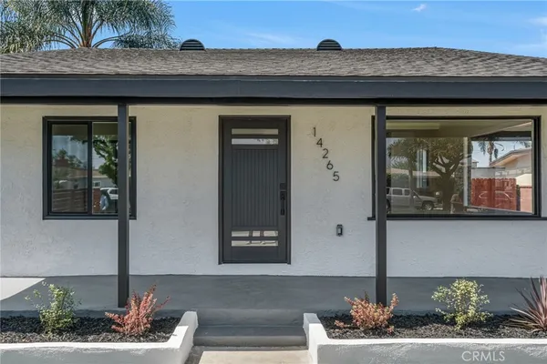 $699,000 | 14625 South Frailey Avenue, Compton, CA 90221