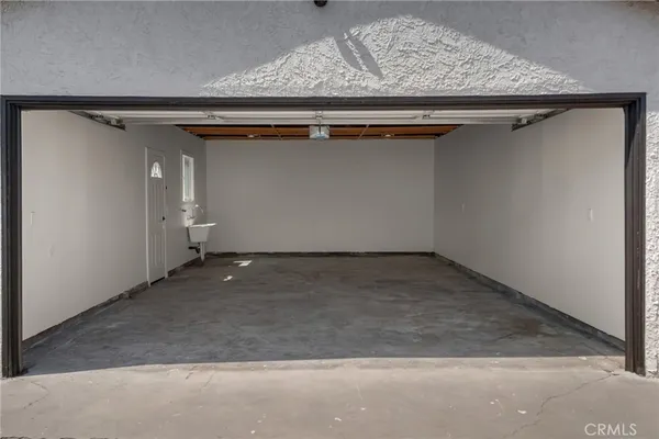 $699,000 | 14625 South Frailey Avenue, Compton, CA 90221