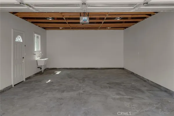 $699,000 | 14625 South Frailey Avenue, Compton, CA 90221