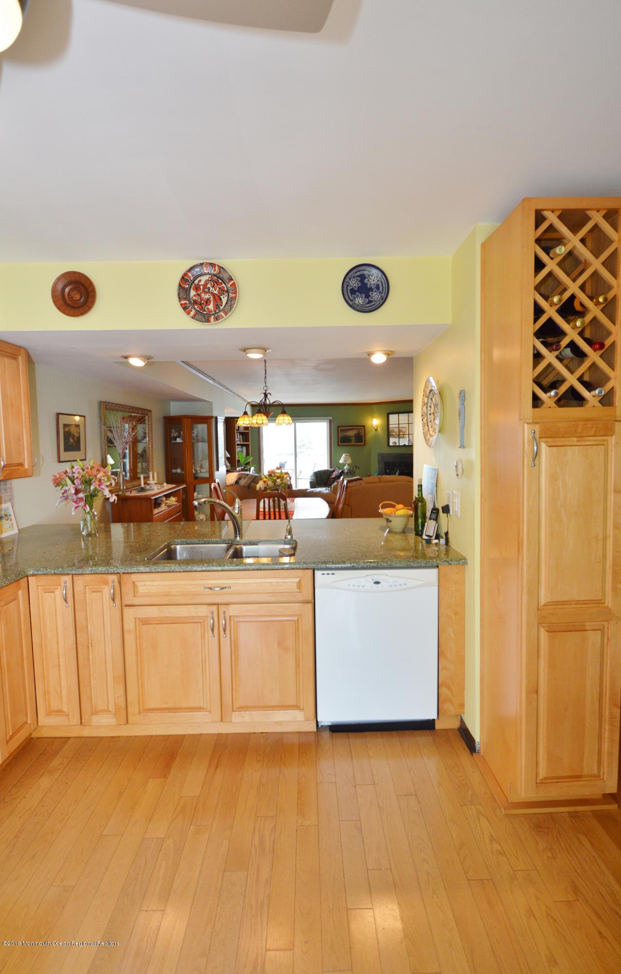 165 Riddle Avenue, Unit 5 Long Branch, NJ 07740 - Photo 23 of 62 KITCHEN