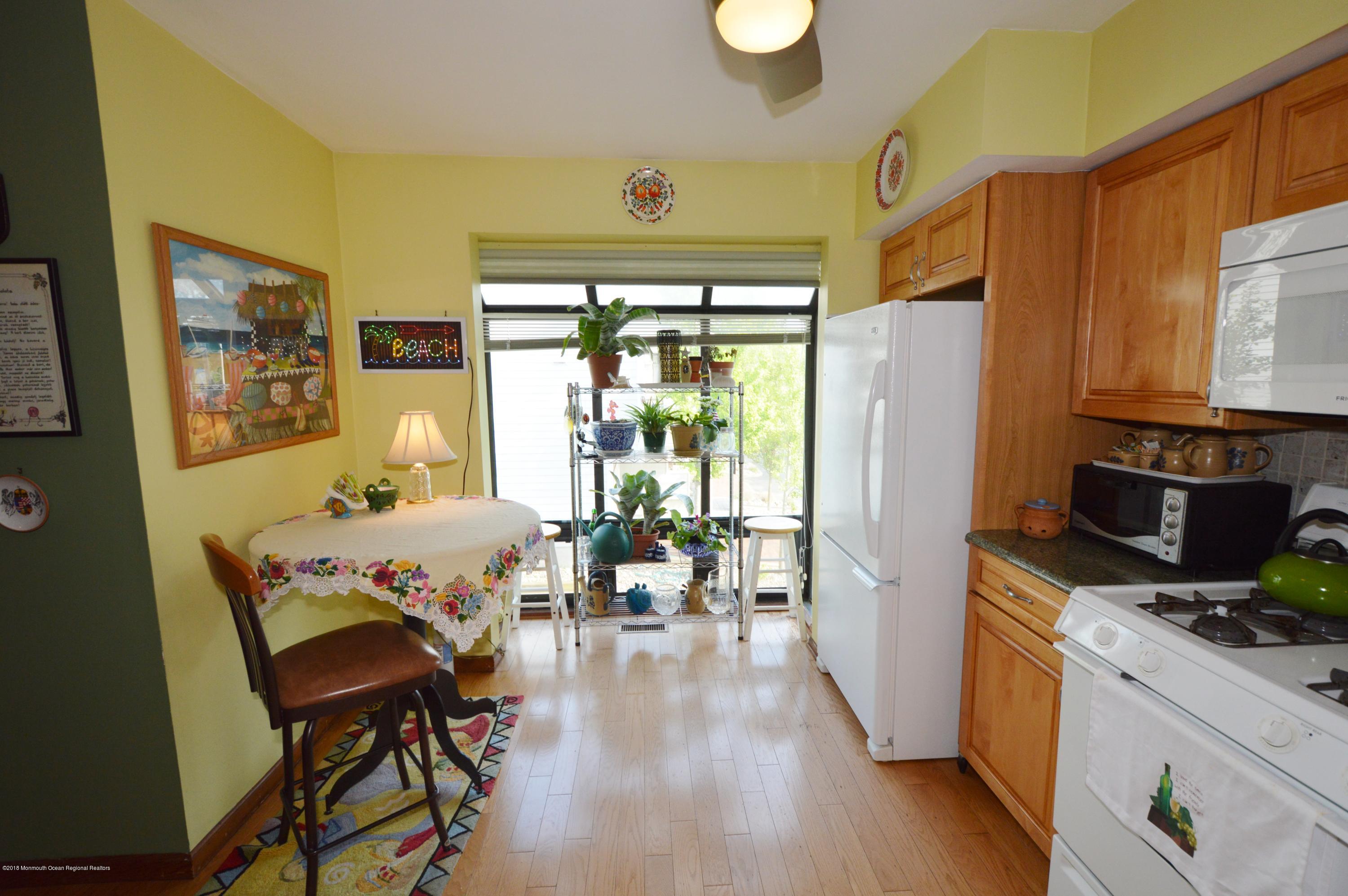 165 Riddle Avenue, Unit 5 Long Branch, NJ 07740 - Photo 24 of 62 KITCHEN